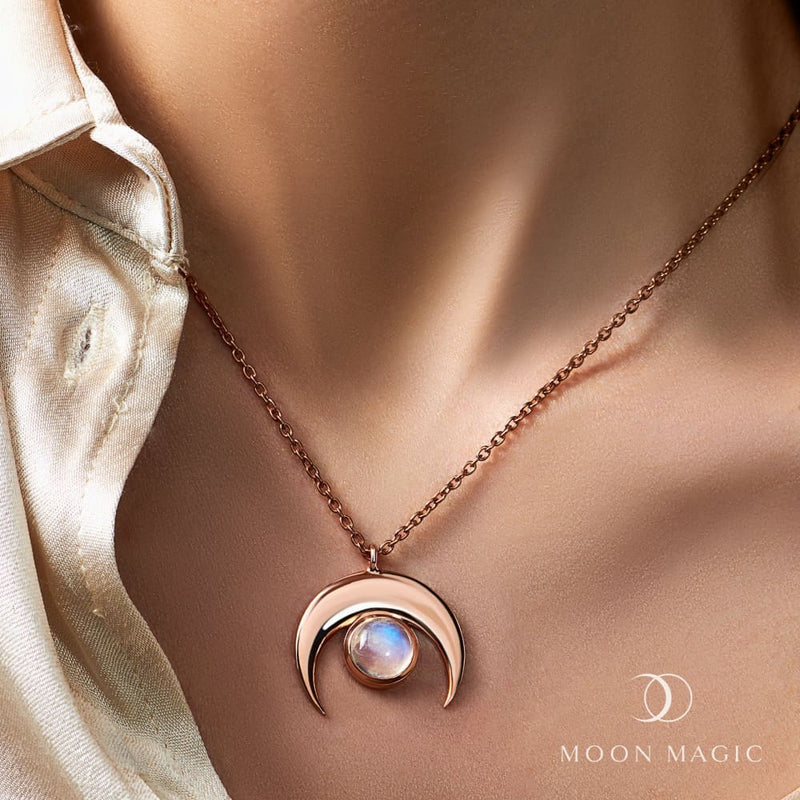 Moonstone necklace - crescent moon - moonstone necklace